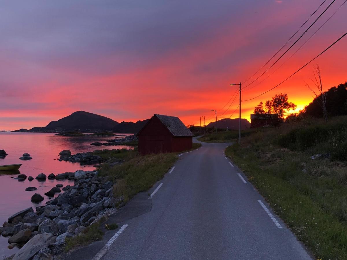 Kraen Gard Villa Larsnes Eksteriør billede