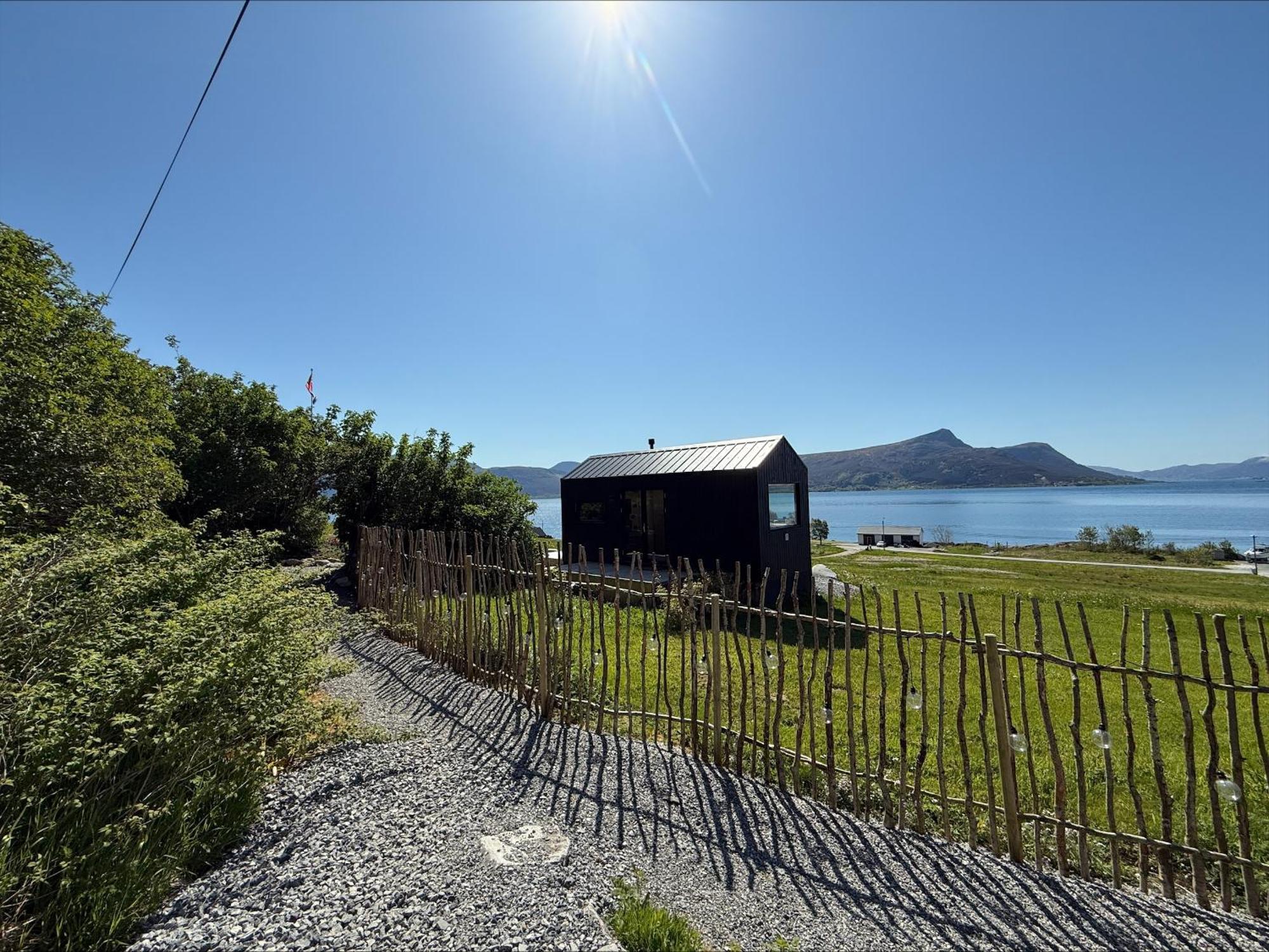 Kraen Gard Villa Larsnes Eksteriør billede